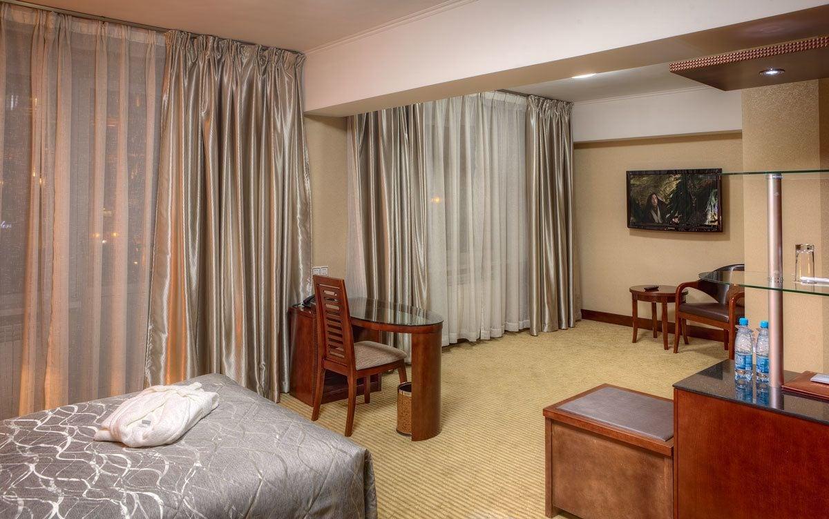 Voyage Hotel Almati Kültér fotó