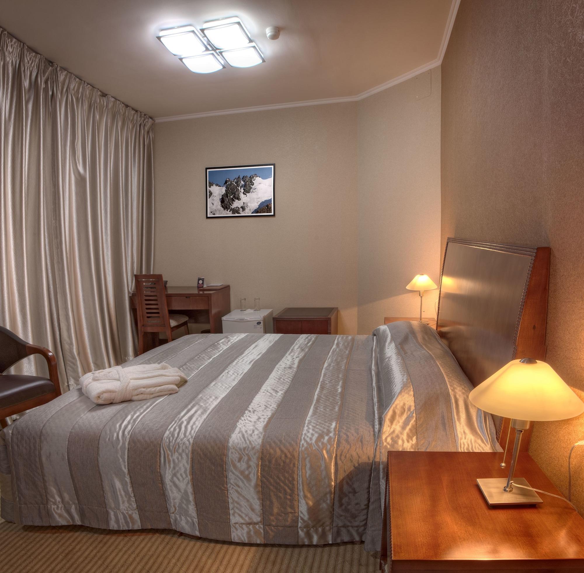 Voyage Hotel Almati Szoba fotó