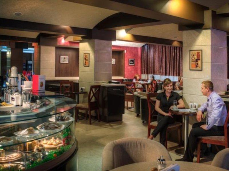 Voyage Hotel Almati Kültér fotó
