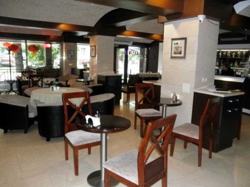 Voyage Hotel Almati Kültér fotó
